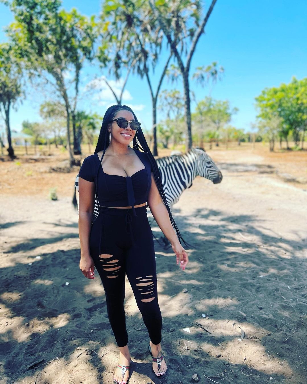 Deeshanell #aBTdWRKD