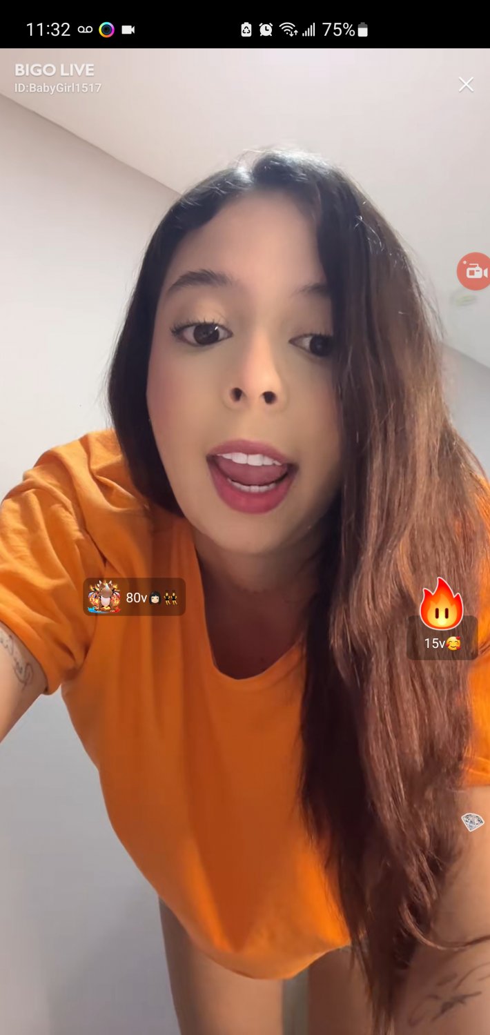 Colombiana ( Pamela ) Bigo #8WwoakjT