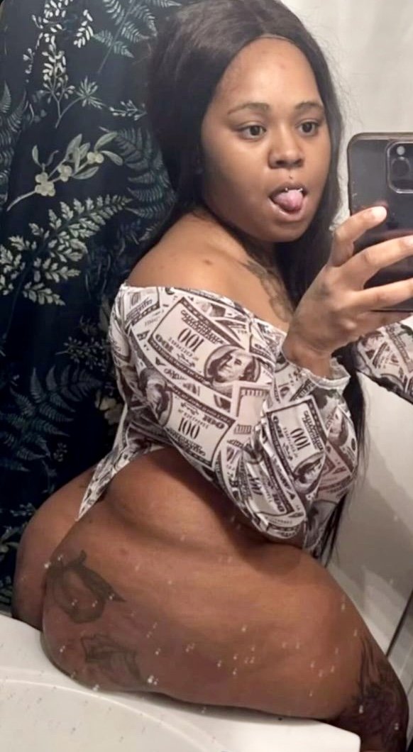 Thick Chicago thot Destiny #3ByKvaXP