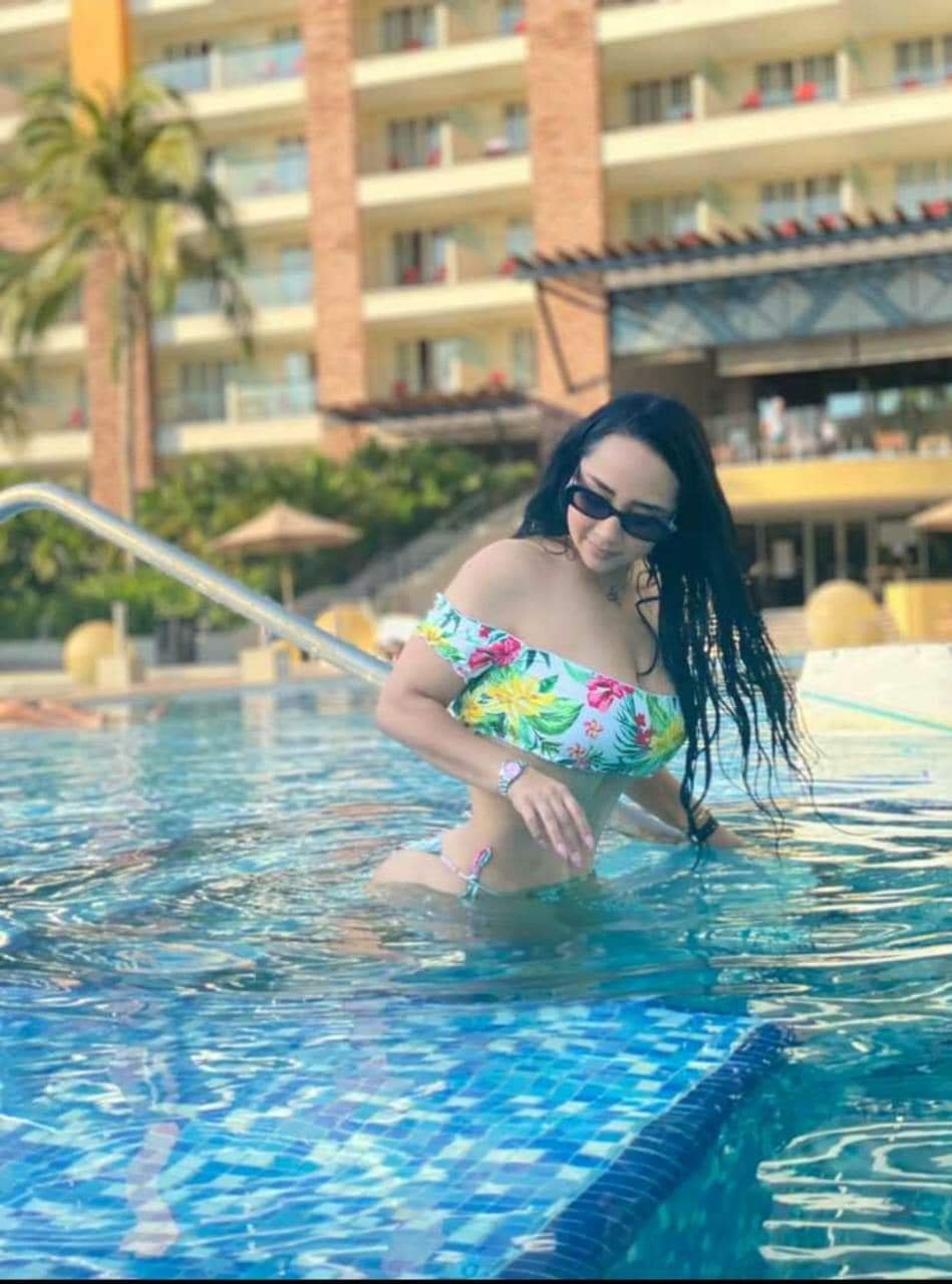 Estefânia López Morena Muito Linda #NdbGgpRd